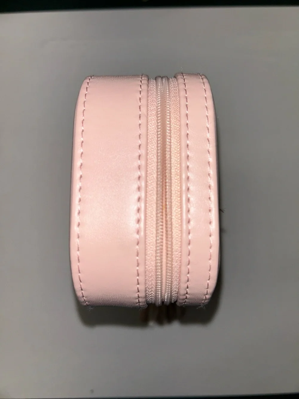 Rachel Zoe Pink Faux Leather Travel Jewelry Case Floral Embroidery Tassel Zipper